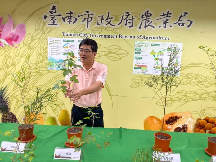 E89EA76B-CE45-4D8C-AD23-1D548A0173D7_0