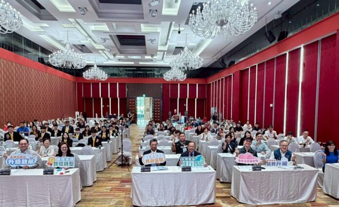 右下活動大合照_0